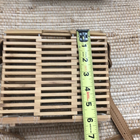 Wooden Crossbody Bag - Picture 8 of 9